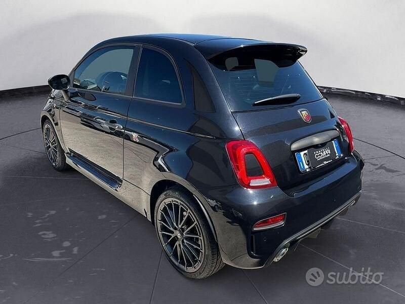 Usata Abarth 595 165 CV (121 kW) 2024 Nero scorpione Utilitaria