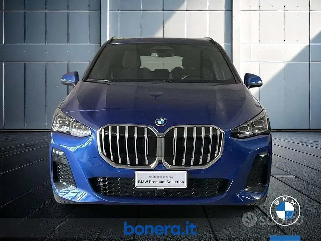 Usata BMW 220 Active Tourer M Sport 156 CV (114 kW) 2022 Blu Monovolume