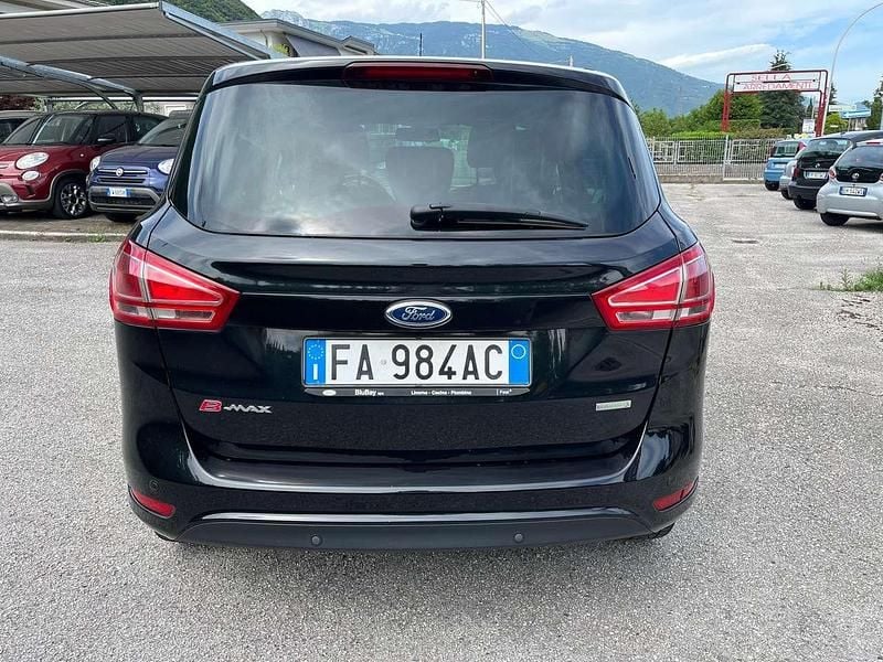 Usata Ford B-MAX Titanium 101 CV (74 kW) 2015 Nero Monovolume