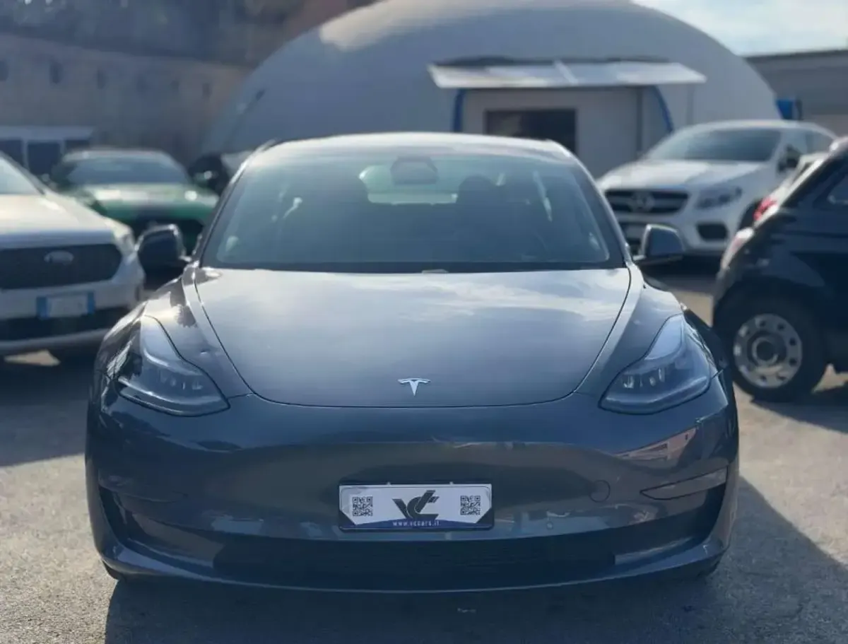 Usata Tesla Model 3 Long Range AWD 152 kW (208 CV) 2021 Antracite Berlina