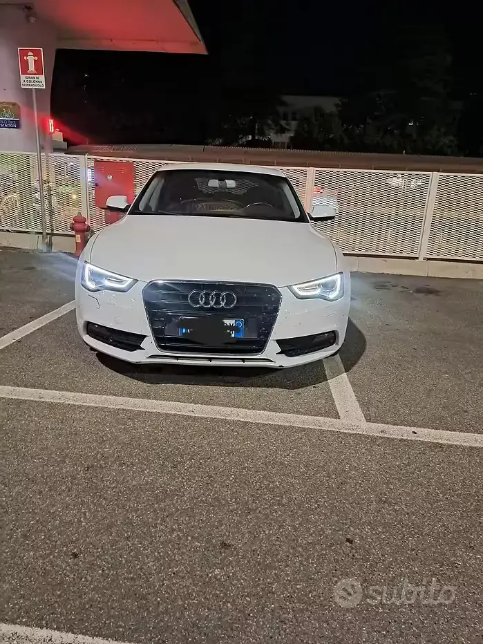 Usata Audi A5 190 CV (139 kW) 2015 Bianco Coupé