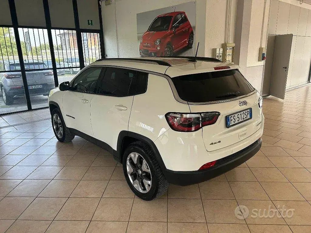 Usata Jeep Compass Limited 140 CV (102 kW) 2018 Bianco SUV
