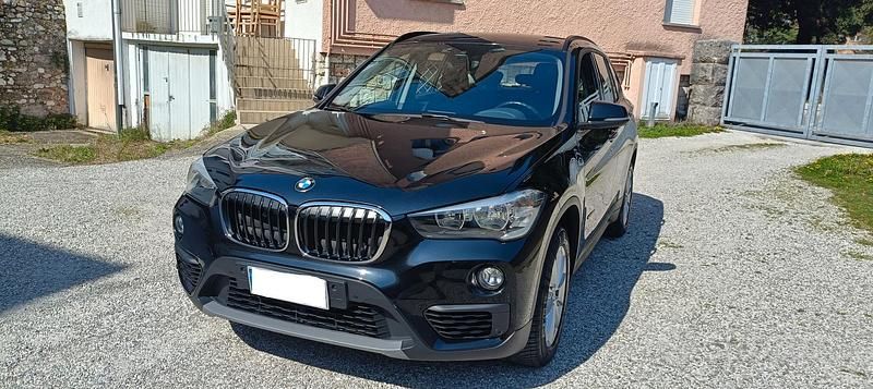 Usata BMW X1 150 CV (110 kW) 2017 Nero SUV