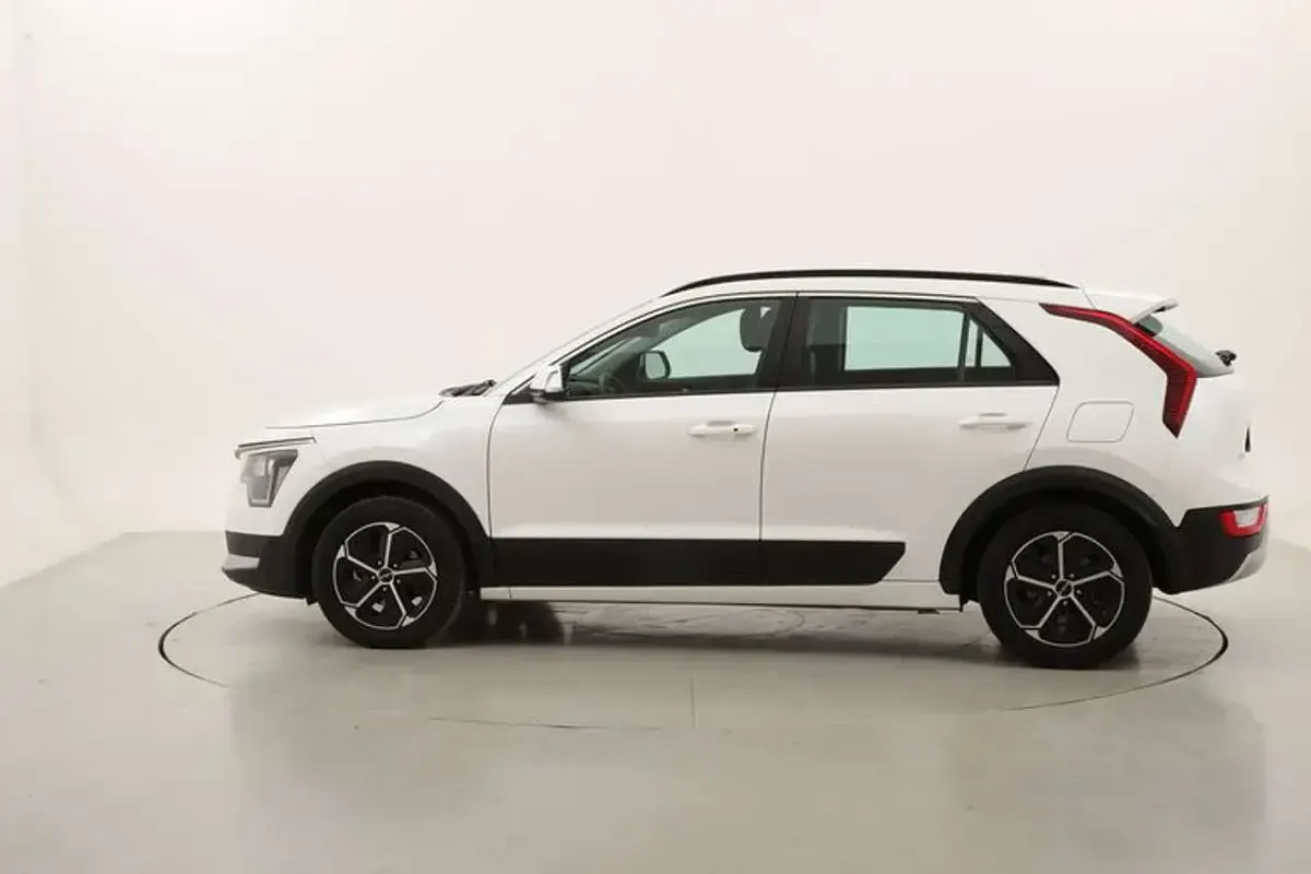 Usata Kia Niro 141 CV (103 kW) 2023 Bianco SUV
