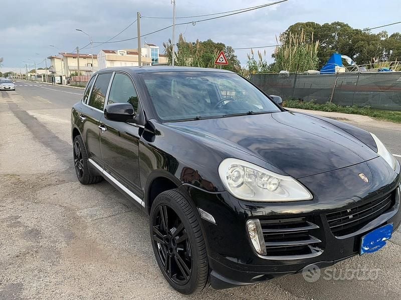 Usata Porsche Cayenne 239 CV (175 kW) 2009 Nero SUV