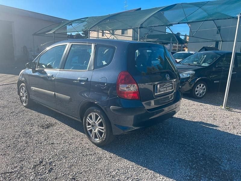 Usata Honda Jazz Cool 83 CV (61 kW) 2007 Grigio Utilitaria