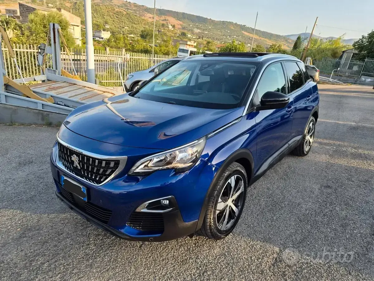 Usata Peugeot 3008 GT-line 131 CV (96 kW) 2019 Bluazzurro SUV
