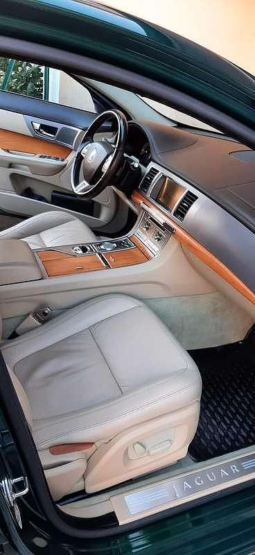 Usata Jaguar XF Luxury 207 CV (152 kW) 2008 Berlina