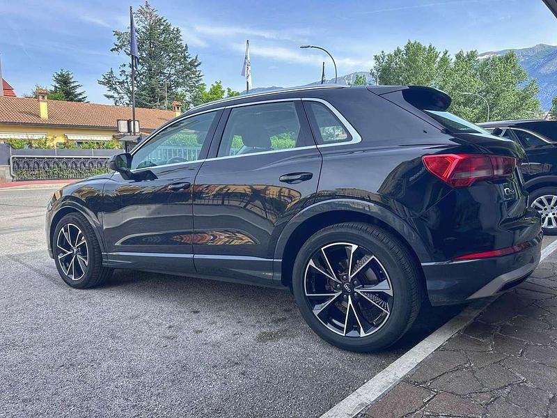 Usata Audi Q3 Business 150 CV (110 kW) 2021 Nero SUV