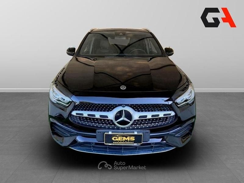 Usata Mercedes GLA200 Premium 150 CV (110 kW) 2020 Nero SUV