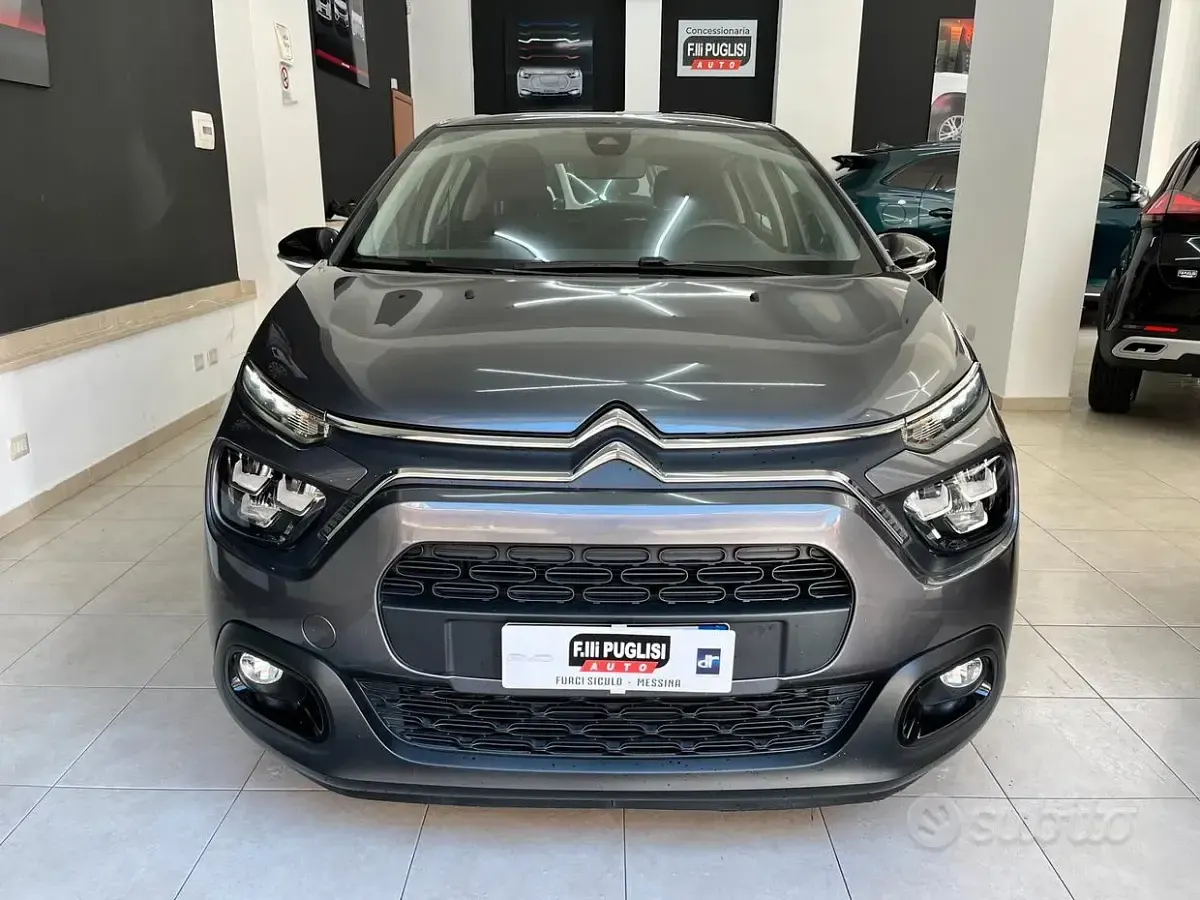 Usata Citroën C3 Shine 102 CV (75 kW) 2020 Grigio Utilitaria