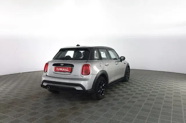 Usata Mini Cooper Classic 136 CV (100 kW) 2023 Argento Utilitaria