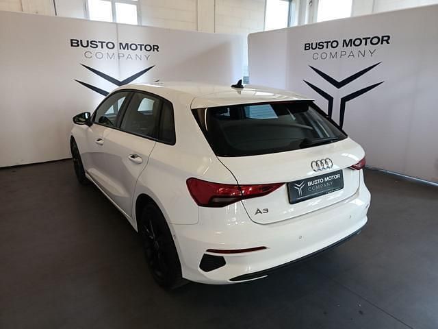 Usata Audi A3 e-tron Ambiente 110 CV (80 kW) 2020 Bianco / pastello Utilitaria