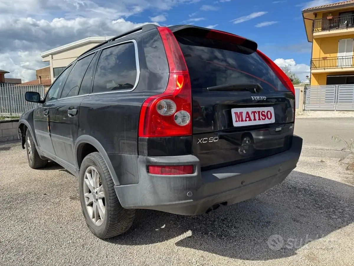 Usata Volvo XC90 163 CV (119 kW) 2004 Nero SUV