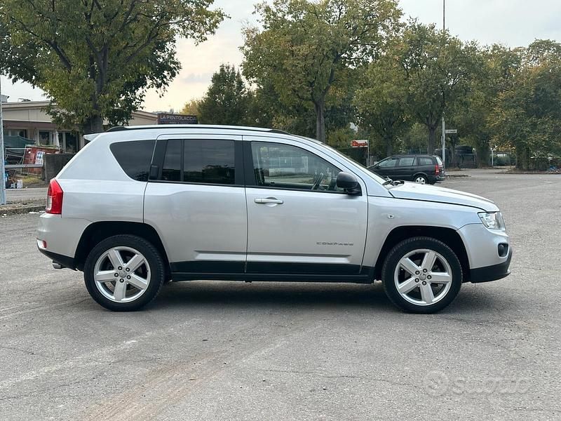 Usata Jeep Compass Limited 163 CV (119 kW) 2011 Grigio SUV
