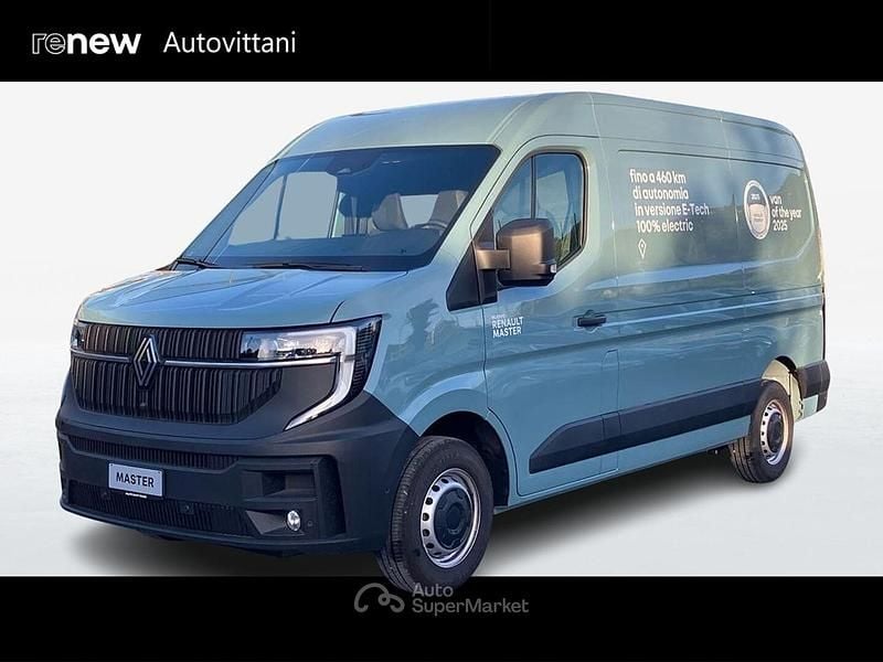 Usata Renault Master 150 CV (110 kW) 2024 Verde Berlina