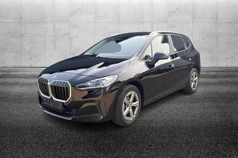 Gebraucht BMW 218 Active Tourer 136 PS (100 kW) 2024 Schwarz Van / Kleinbus