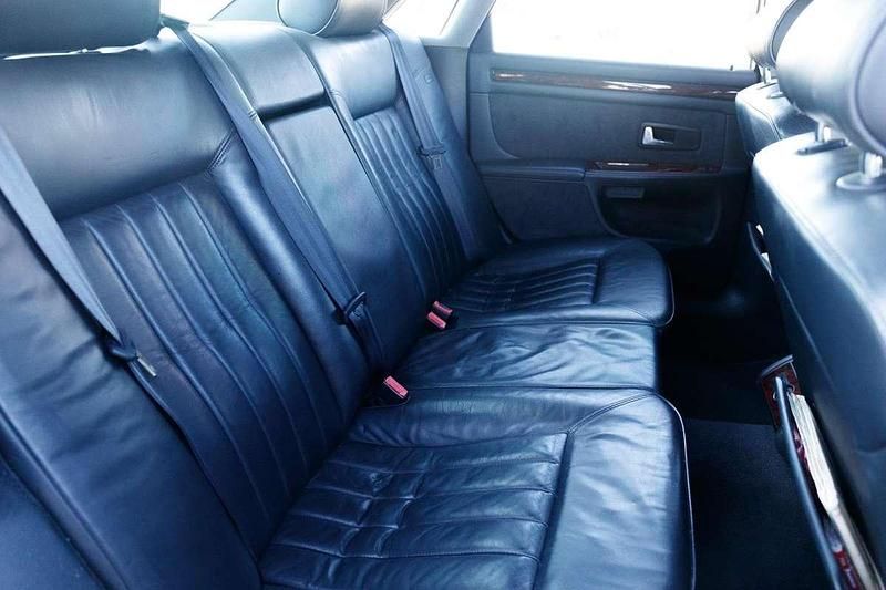 Usata Audi A8 Ambiente 234 CV (172 kW) 2001 Argento Berlina