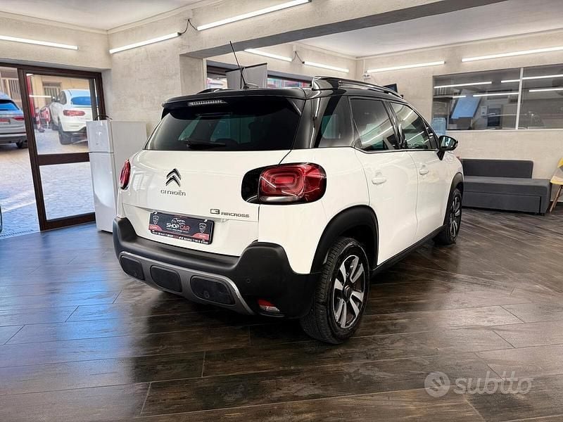 Usata Citroën C3 Shine 101 CV (74 kW) 2020 Bianco Utilitaria