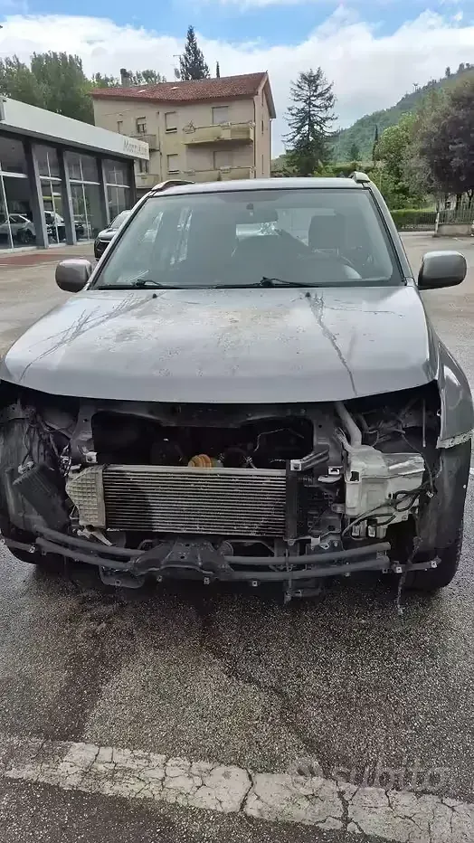 Usata Suzuki Vitara 2006 Grigio SUV