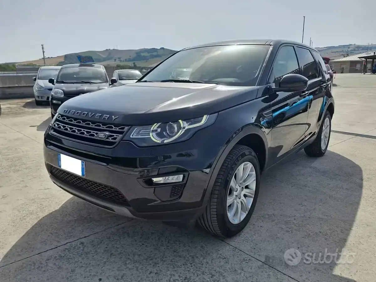 Usata Land Rover Discovery 4 SE 150 CV (110 kW) 2016 Nero SUV