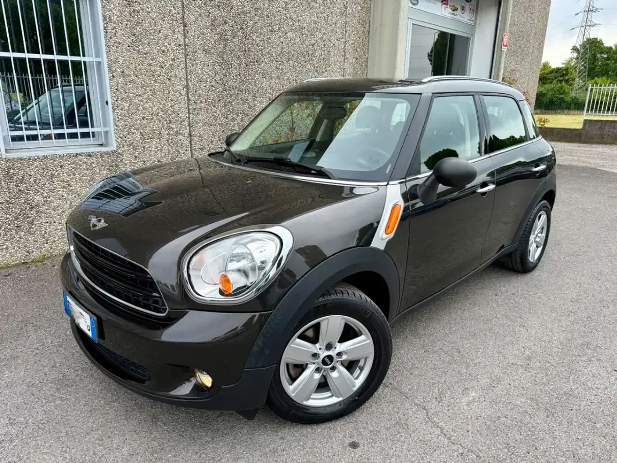 Usata Mini Cooper Countryman 98 CV (72 kW) 2015 Grigio SUV