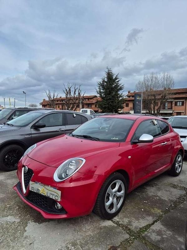 Usata Alfa Romeo MiTo 120 CV (88 kW) 2018 Rosso Utilitaria