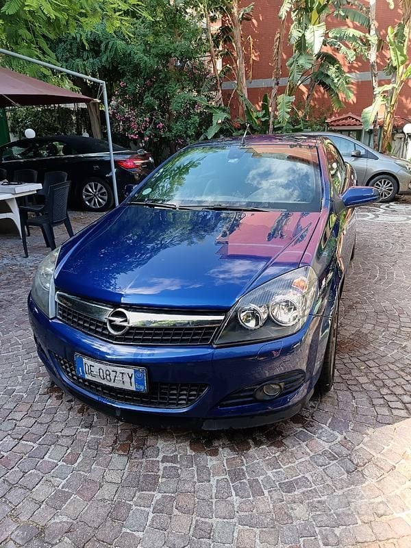 Blu Usata 2007 Opel Astra Cabriolet Cabrio | 2300 € - Immagine 1/4