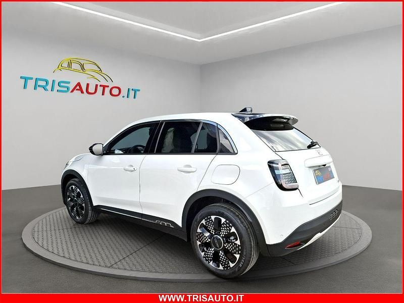 Occasion Fiat 600 La Prima 101 ch (74 kW) 2024 Noir SUV