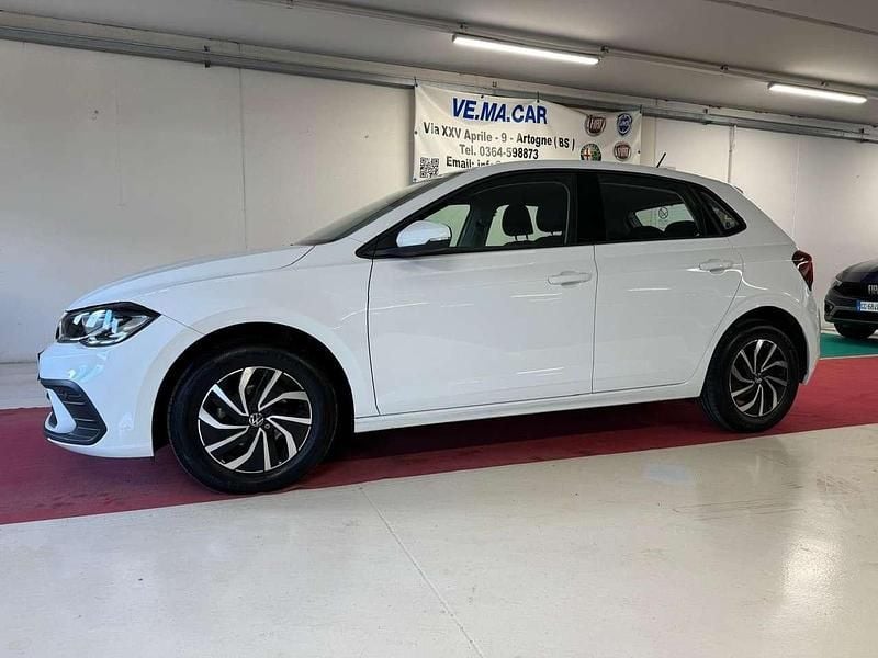 Usata VW Polo Life 95 CV (69 kW) 2023 Bianco Utilitaria