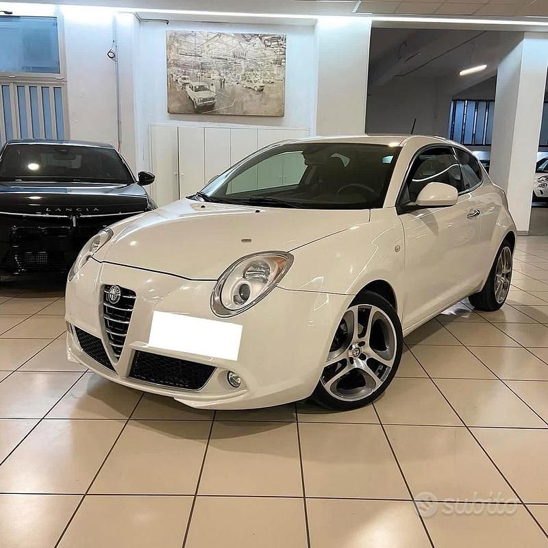 Usata Alfa Romeo MiTo Distinctive 95 CV (69 kW) 2010 Bianco Utilitaria