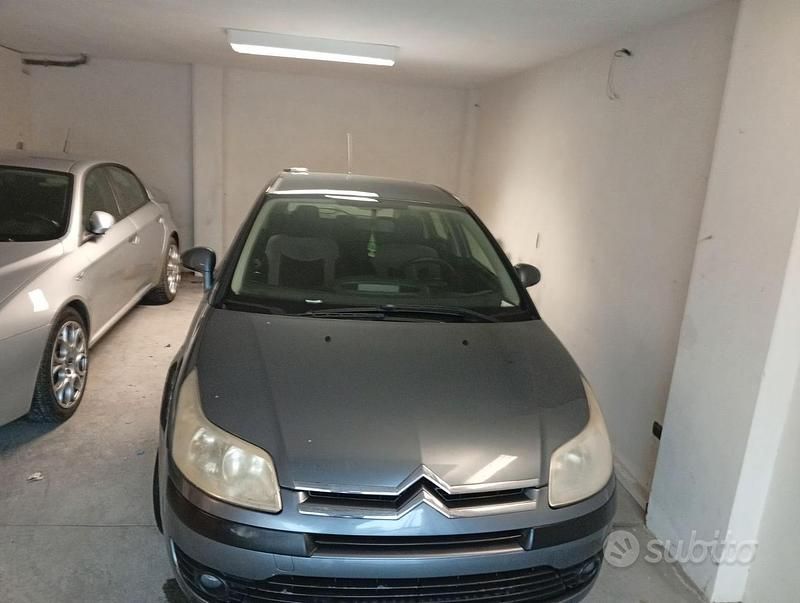 Grigio Usata 2007 Citroën C4 Tre volumi | 1850 € (Ottimo prezzo) - Immagine 1/4