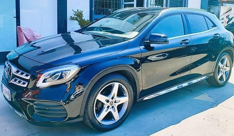Usata Mercedes GLA200 Premium 136 CV (100 kW) 2019 SUV