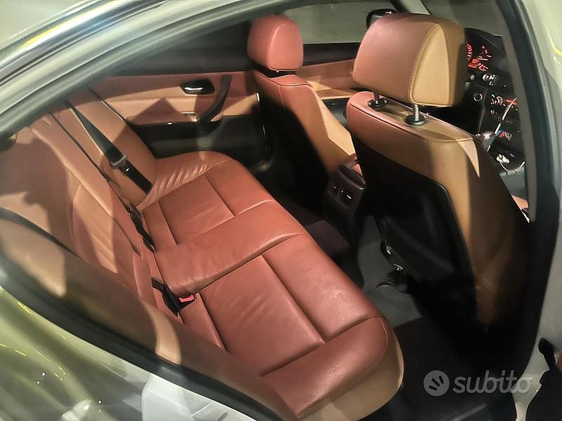 Usata BMW 320 184 CV (135 kW) 2011 Bianco Berlina