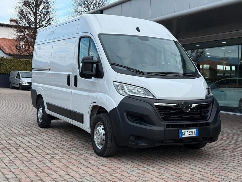 Usata Opel Movano 140 CV (102 kW) 2024 Bianco Furgone