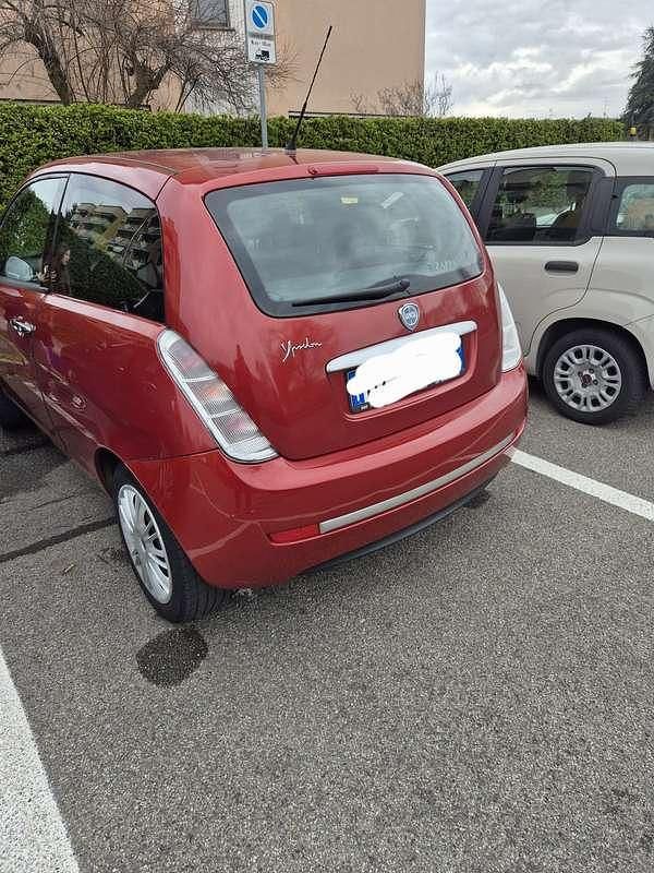 Usata Lancia Ypsilon 60 CV (44 kW) 2009 Utilitaria