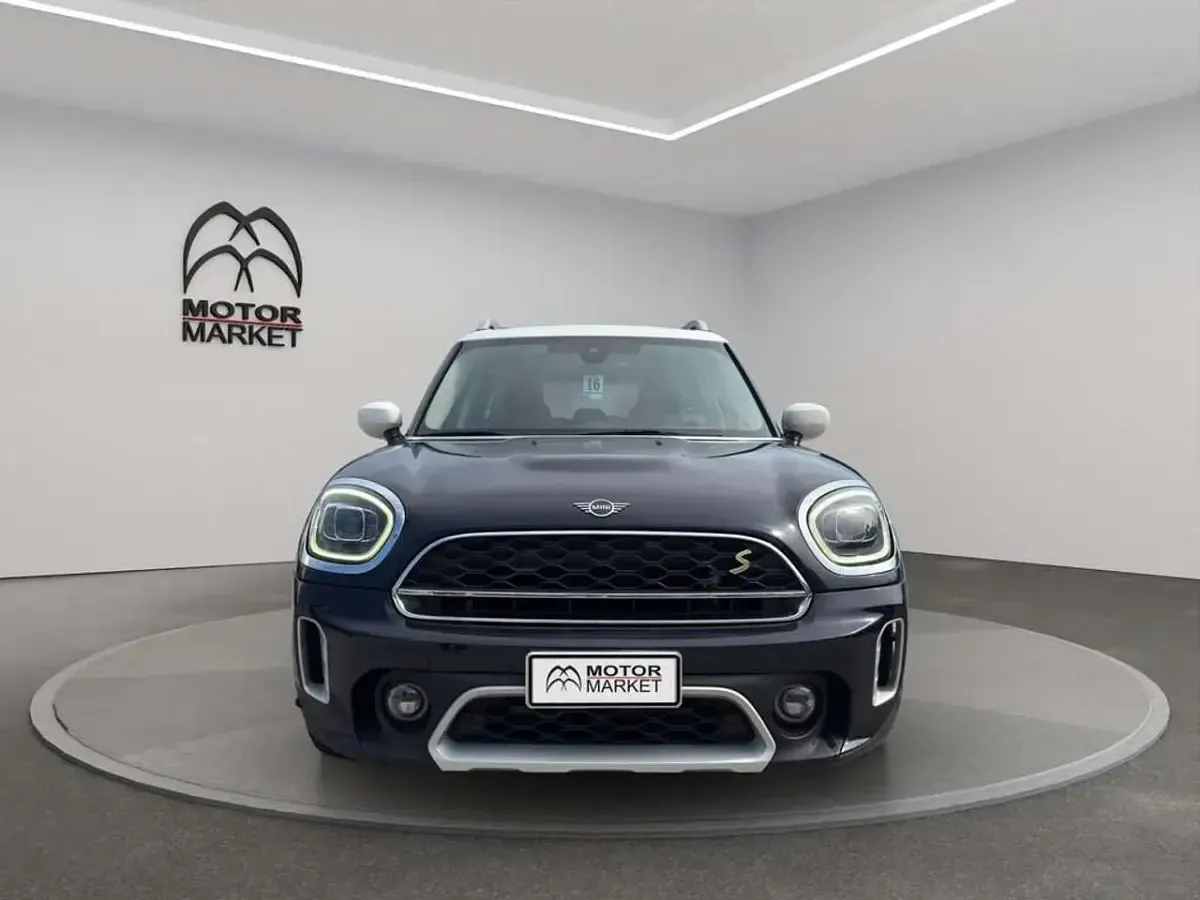 Usata Mini Cooper Countryman 220 CV (161 kW) 2022 Nero / black SUV