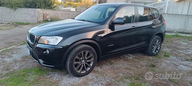 Nero Usata 2012 BMW X3 SUV | 7900 € (Buon prezzo) - Immagine 1/4