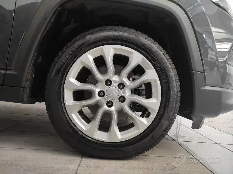 Usata Jeep Compass 131 CV (96 kW) 2022 Grigio SUV