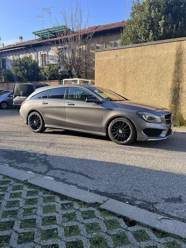 Usata Mercedes CLA200 Shooting Brake Premium 136 CV (100 kW) 2016 Grigio Station wagon
