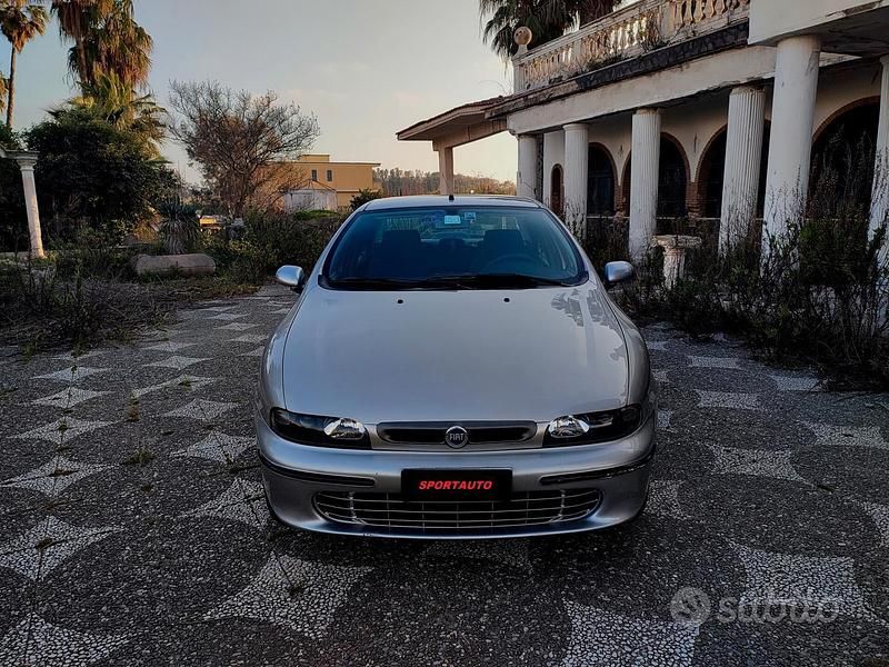 Usata Fiat Marea 103 CV (75 kW) 2002 Grigio Berlina