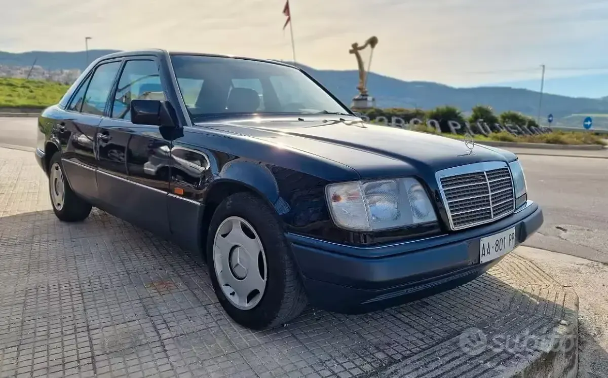 Usata Mercedes E200 136 CV (100 kW) 1994 Berlina