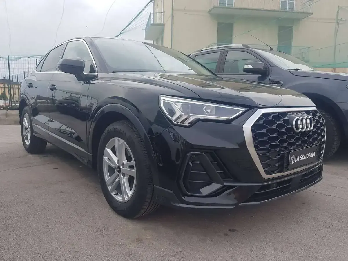 Usata Audi Q3 Advanced 150 CV (110 kW) 2022 Bianco SUV
