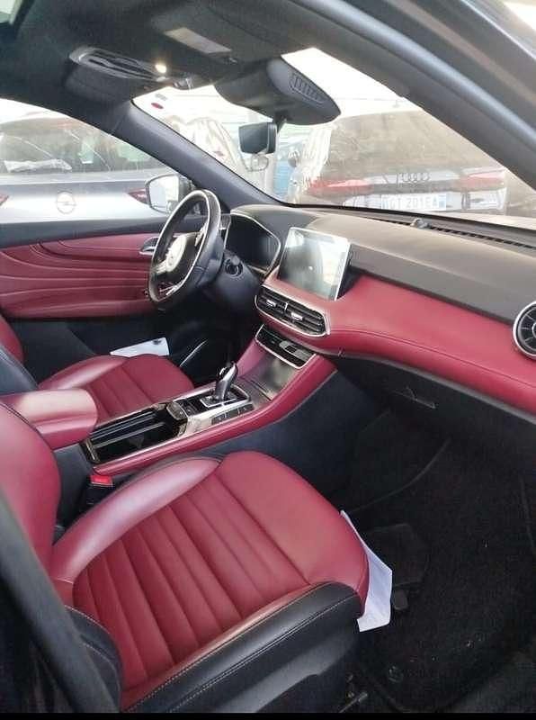 Usata MG EHS Exclusive 162 CV (119 kW) 2022 Nero SUV