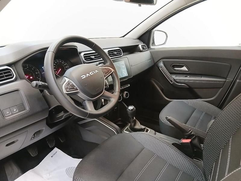 Usata Dacia Duster Journey 101 CV (74 kW) 2024 Bianco SUV