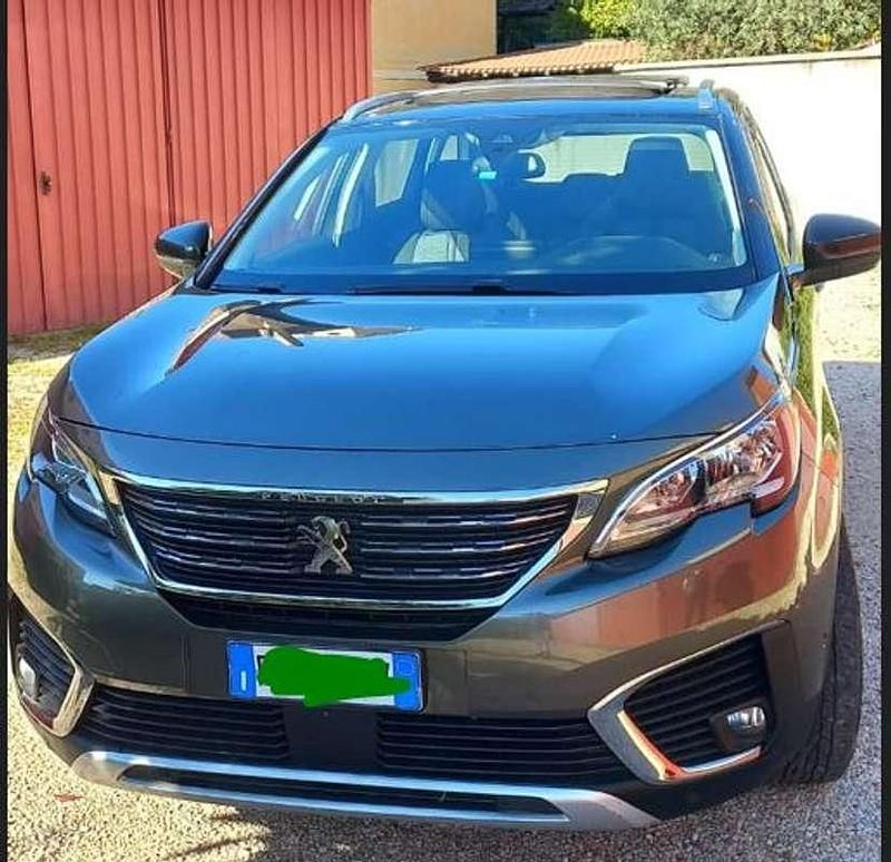 Occasion Peugeot 5008 Allure 120 ch (88 kW) 2018 Vert SUV