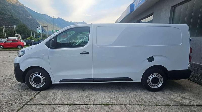 Usata Peugeot Expert 102 CV (75 kW) 2023 Bianco Furgone
