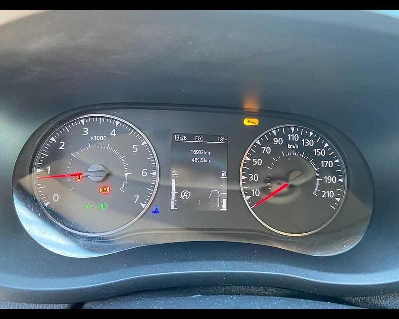 Occasion Renault Master 145 ch (106 kW) 2024 Rouge Monospace