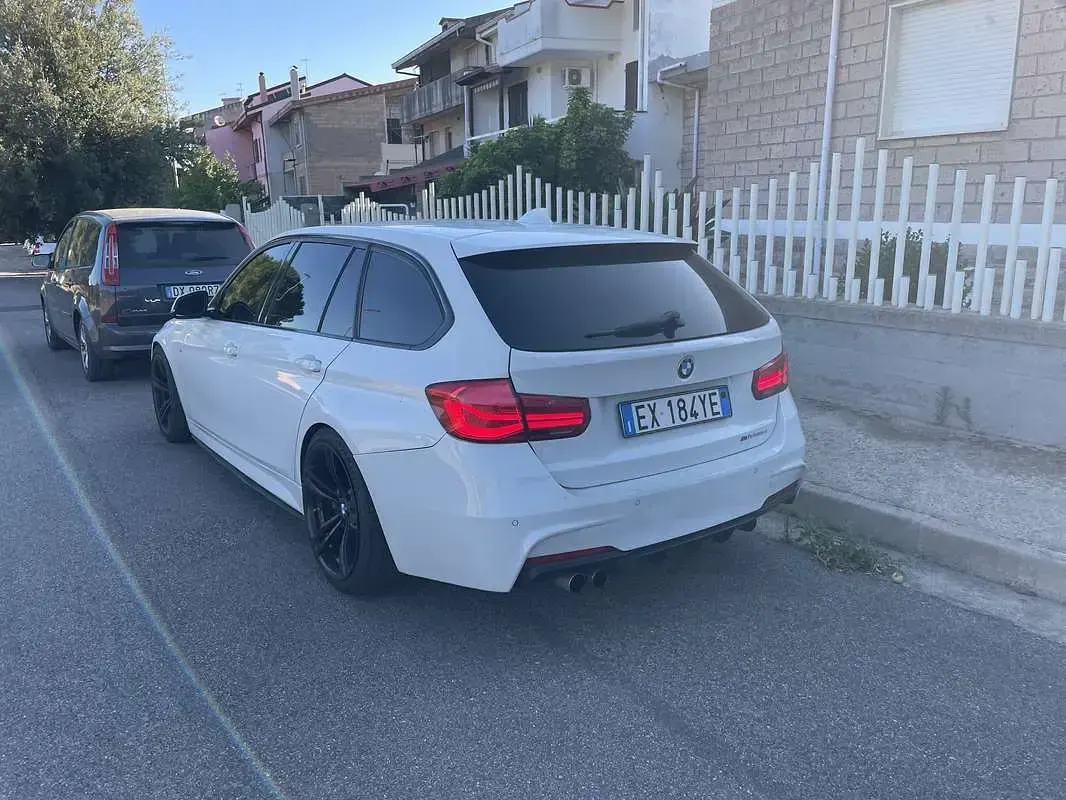 Usata BMW 330 M Sport 258 CV (189 kW) 2014 Bianco Station wagon
