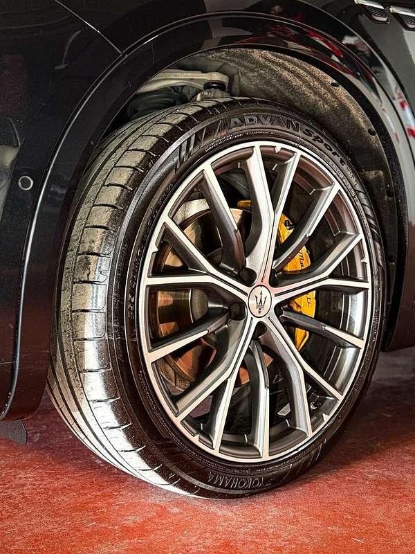 Usata Maserati Grecale 330 CV (242 kW) 2023 Nero SUV